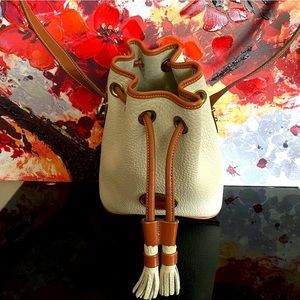 Vintage Dooney mini drawstring AWL bag